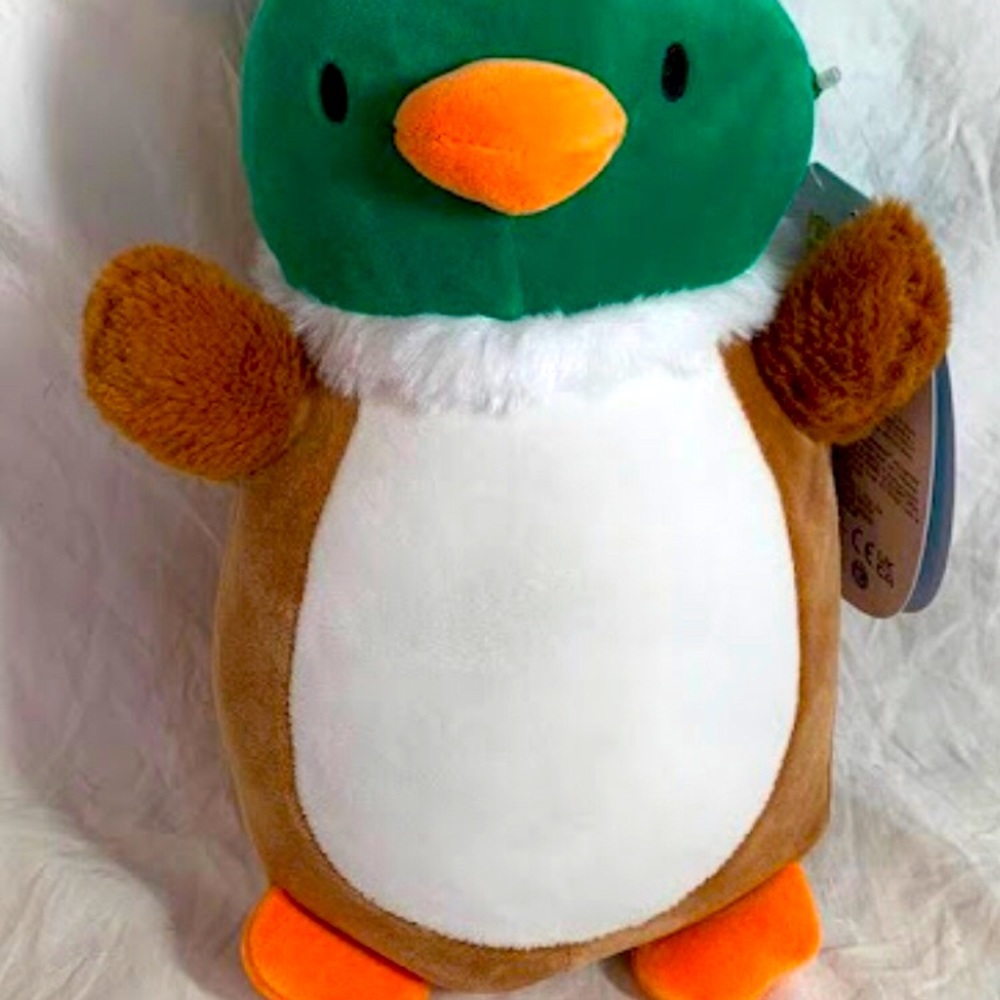 Hug Mees Avery The Mallard Duck 10 inch nwt
